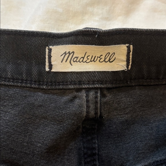 Madewell High Rise Denim Shorts, Lunar Wash, 31 - Picture 4 of 8